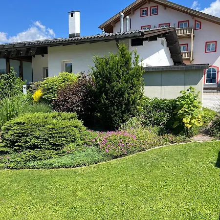 Stilvolle Gartenwohnung Zum Wohlfühlen Seefeld in Tirol